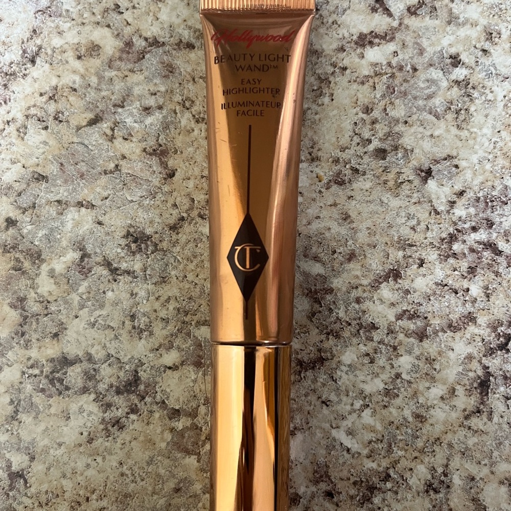 🎉SOLD🎉 Charlotte Tilbury Wand